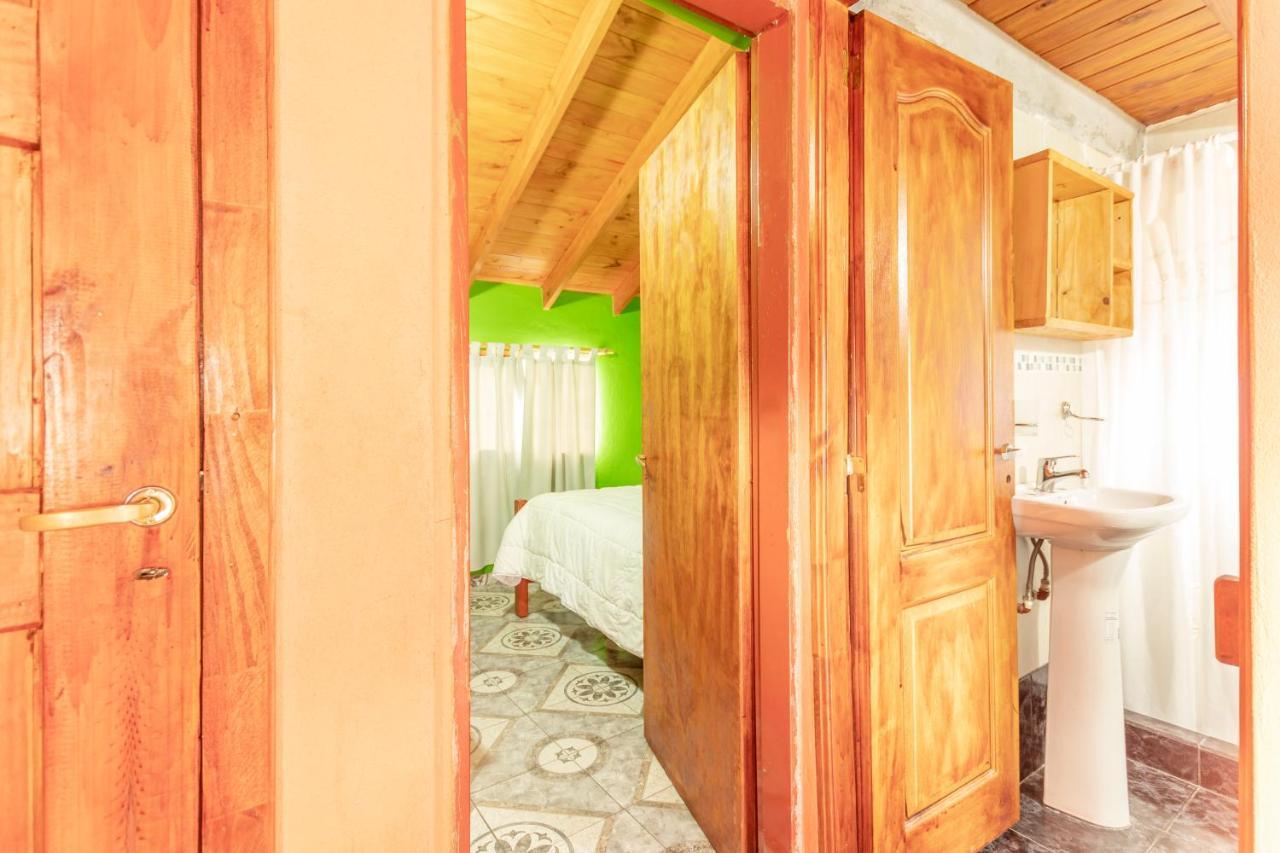 Hostel Luna Country Эль-Чальтен Экстерьер фото